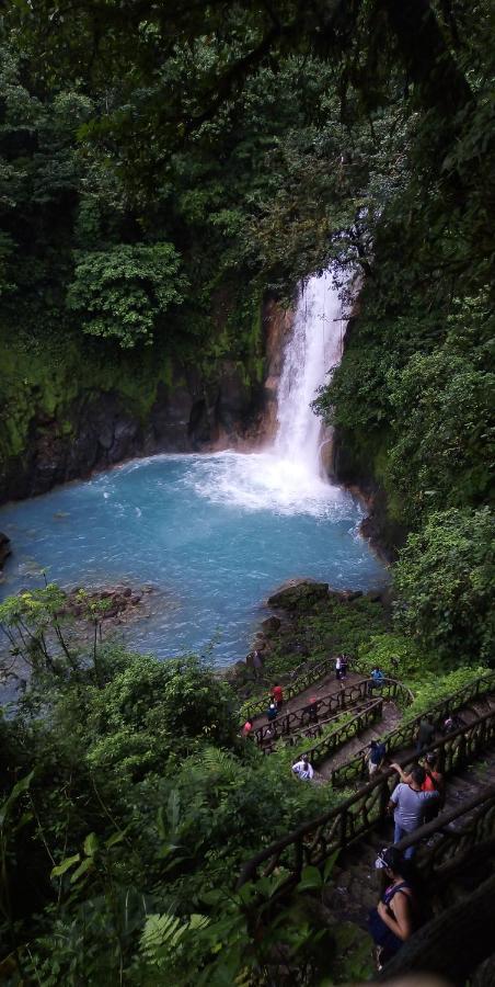 Cabinas El Pilon Rio Celeste Exteriör bild